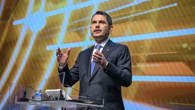 chpli-ibbnin-bilboard-hazimsizligina-tepki-murat-kurum-sorsaniz-demokrasiden-bahsederler-1708463221857.jpeg CHP'li İBB'nin "bilboard" hazımsızlığı! Cumhur İttifakı başkan adayı Kurum'dan sert tepki: Sorsanız demokrasiden bahsederler