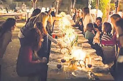 İnsan ilişkilerinin kalp sağlığındaki rolü: Roseto etkisi İnsan ilişkilerinin kalp sağlığındaki rolü: Roseto etkisi