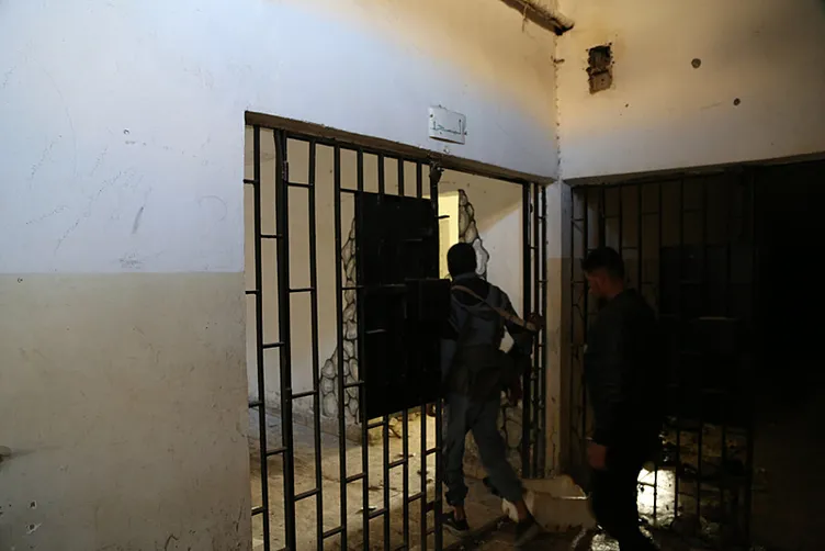 Binlerce sivil kabusu yaşadı: Esad’ın işkence merkezi görüntülendi! İnsanlık onuru orada yok oldu