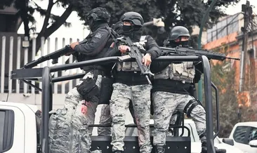 10 bin Meksika askeri kartelle savaşta