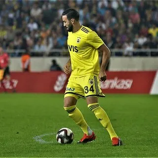 Fenerbahçe'ye kötü haber! Adil Rami'nin kasığında yırtık...