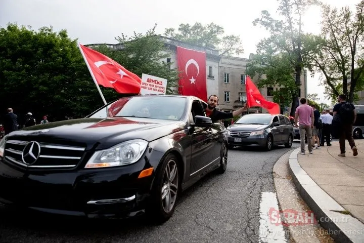 ABD’de Türkler’den Ermeni iddialarına büyük protesto!