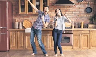 Kadınlar ilgi erkekler takdir peşinde