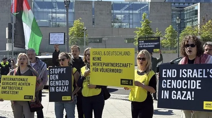 İsrail Cumhurbaşkanı’nın Almanya ziyareti protestoların hedefinde: Uluslararası hukuka saygı gösterin