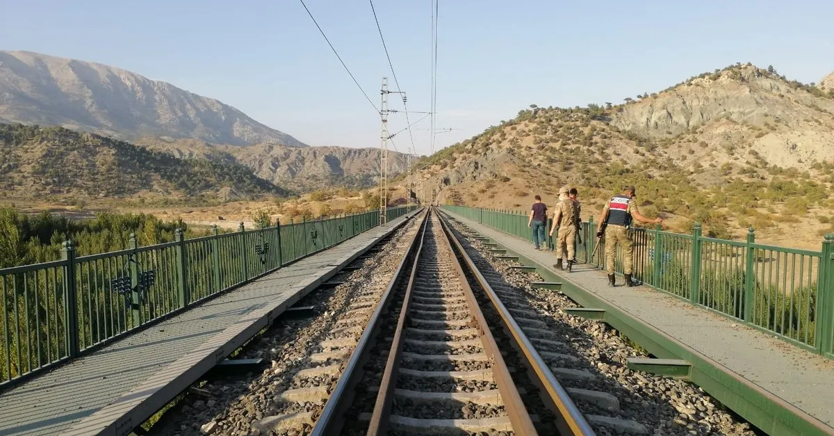 Demiryolu tünelinde bomba paniği