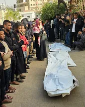 İsrail Gazze’de 10 Filistinliyi katletti