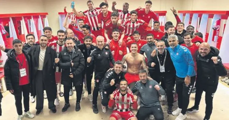 Sivas farka koştu Caner yine atıldı!