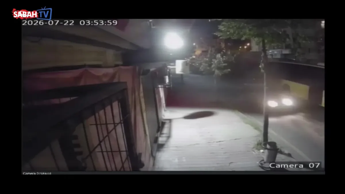 Eşi boğarak katletmişti! Bedriye Karaçay cinayetinde yeni görüntüler ortaya çıktı: Meğer annesinin aracıyla taşınıp…| Video videosunu izle Eşi boğarak katletmişti! Bedriye Karaçay cinayetinde yeni görüntüler ortaya çıktı: Meğer annesinin aracıyla taşınıp…| Video videosunu izle