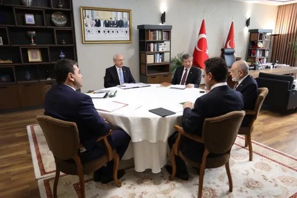 son-dakika-pkk-elebasi-murat-karayilandan-6li-koalisyona-aciktan-destek-14-mayista-sadece-cumhurbaskani-degil-1678871682172.jpg SON DAKİKA: PKK elebaşı Murat Karayılan'dan 6'lı koalisyona açıktan destek: 14 Mayıs'ta sadece Cumhurbaşkanı değil, sistem de değişecek