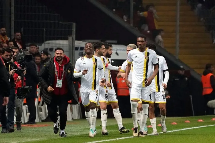 Son dakika haberi: Trendyol Süper Lig’de ara transfer dönemi sona erdi! İşte takımlardan ayrılanlar ve gelenler: Fenerbahçe, Galatasaray, Beşiktaş, Trabzonspor...