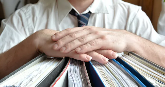 Kpss Yas Siniri Devlet Memuru Olma Yasi Siniri Kactir Son Dakika Yasam Haberleri