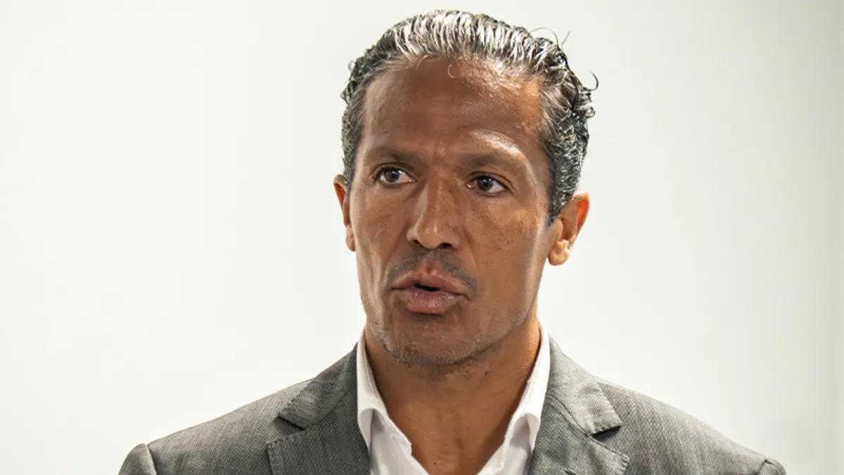 Eski Fenerbahçeli Bruno Alves teknik direktör oldu! Eski Fenerbahçeli Bruno Alves teknik direktör oldu!