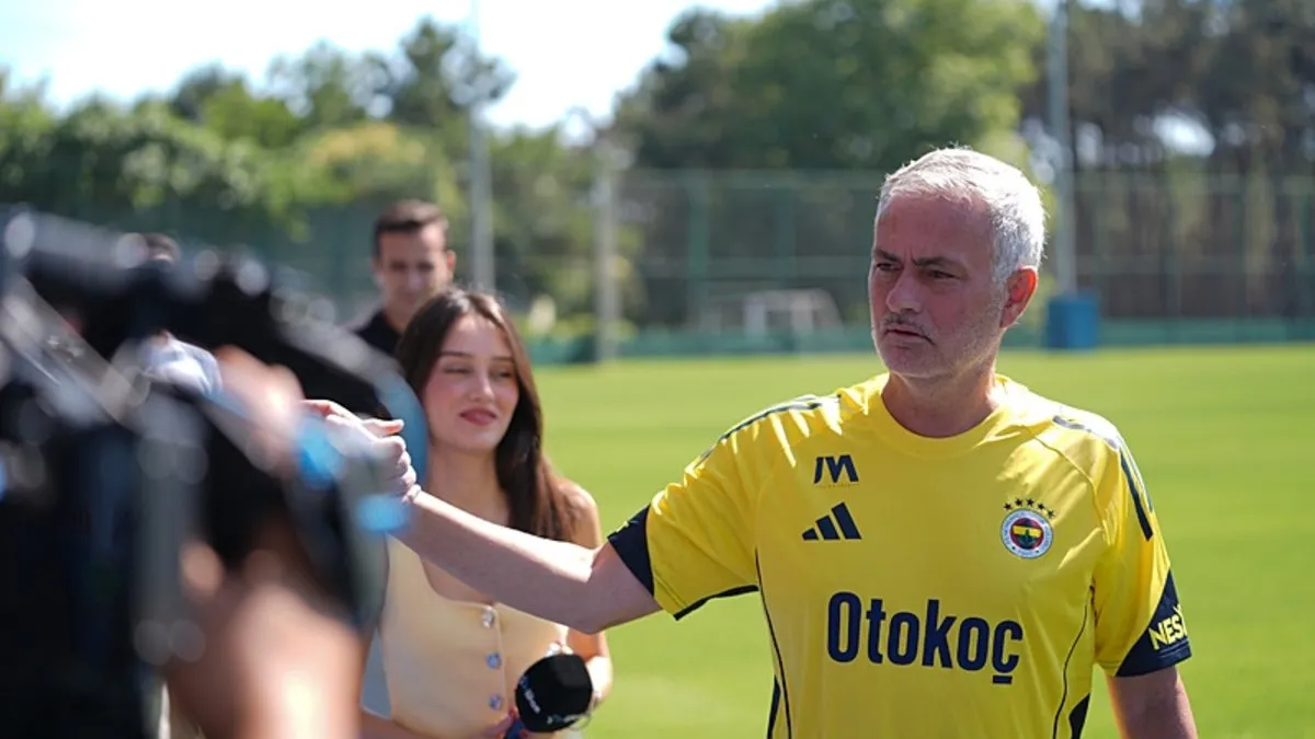 Son dakika Fenerbahçe haberi: Jose Mourinho, yıldız futbolcunun biletini kesti! İstanbul macerası sona eriyor...