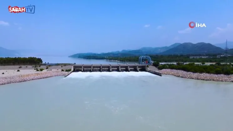 Pakistan’ın Indus Nehri yatağındaki Tarbela Barajı havadan görüntülendi | Video
