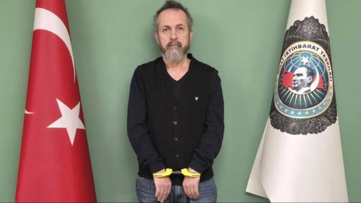 Suriye-Lübnan sınırında gerçekleştirilen operasyonla yakalanan Önder Sığırcıkoğlu'nun fotoğrafları.