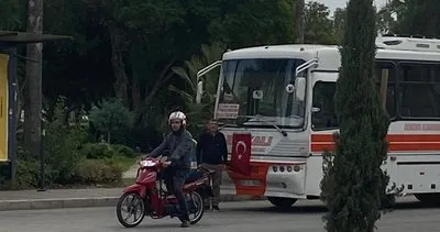 Adanalılar Atatürk Parkı Anıtı önünde toplandı #adana