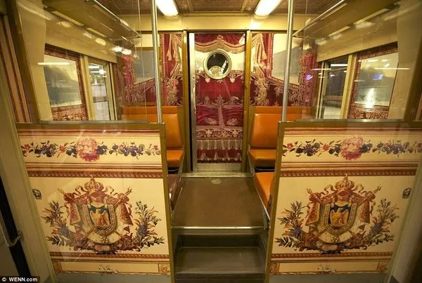 Saray gibi tren