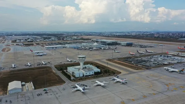 antalya-havalimaninda-ileri-seviye-hava-trafik-kontrol-sistemi-donemi-1779011379765.jpeg