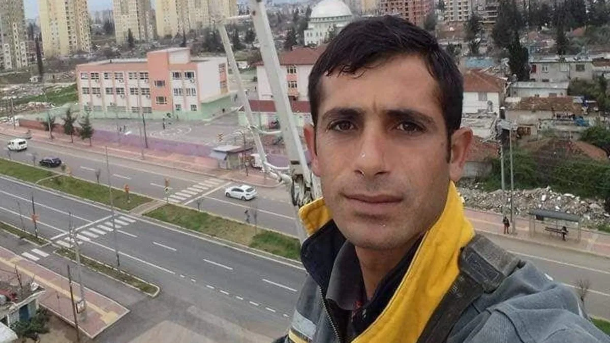 Elektirik akımına kapılan genç hattını kaybetti