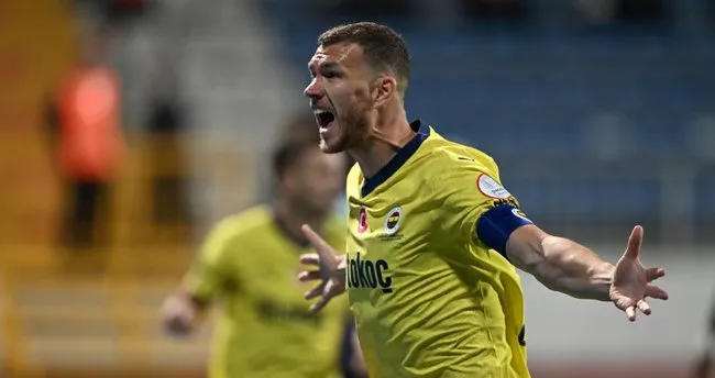 Son dakika Fenerbahçe haberi: 37’lik delikanlı Edin Dzeko! Lewandowski’ye fark attı Son dakika Fenerbahçe haberi: 37’lik delikanlı Edin Dzeko! Lewandowski’ye fark attı