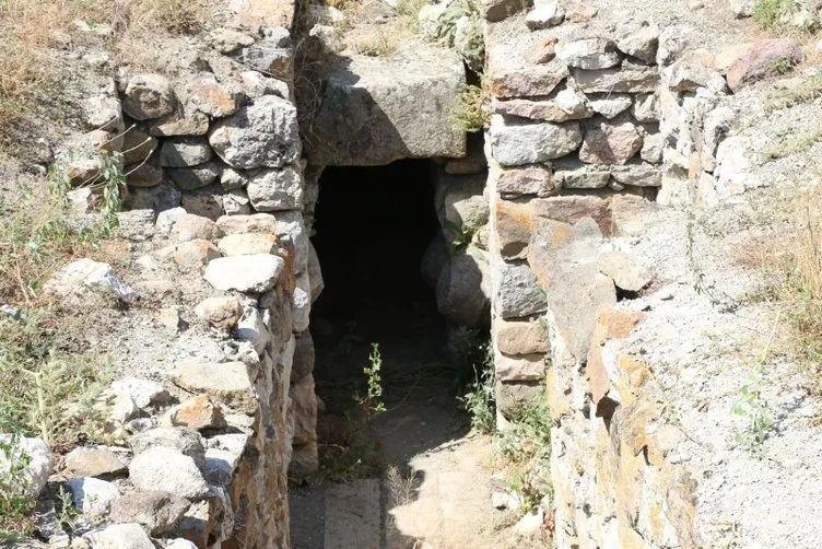 Tunç Çağı’na ait kalıntılara ulaşılan Alacahöyük’te kazılar başlıyor