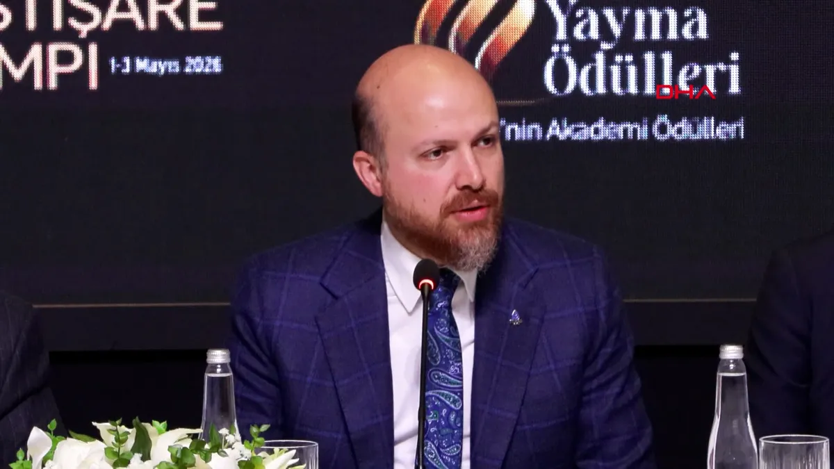 Bilal Erdoğan: Türkiye’deki uluslararası öğrenci varlığının bizim için önemli olduğunu hatırlatmakta fayda var | Video videosunu izle Bilal Erdoğan: Türkiye’deki uluslararası öğrenci varlığının bizim için önemli olduğunu hatırlatmakta fayda var | Video videosunu izle