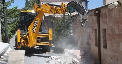 Kapadokya’da izinsiz ve kaçak yapıların yıkımı tekrar başladı