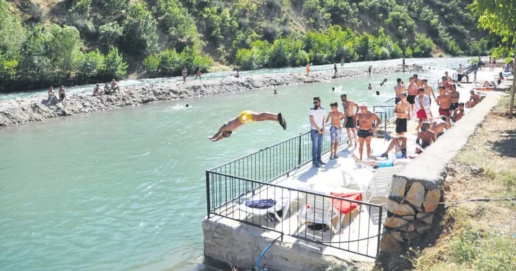 Ege’nin denizi varsa Tunceli’nin de çayı var