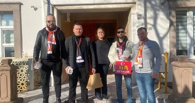 Ayvalık’ta ultraAslan taraftar grubundan alzheimer hastalarına anlamlı destek #balikesir