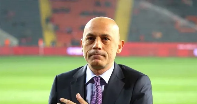 Cüneyt Çakır, Rusya’ya transfer oldu!