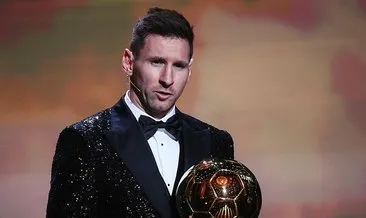 SON DAKİKA! 2021 Ballon d’Or ödülünü Lionel Messi kazandı! Messi 7. kez ödülü aldı, Ronaldo 5’te kaldı...