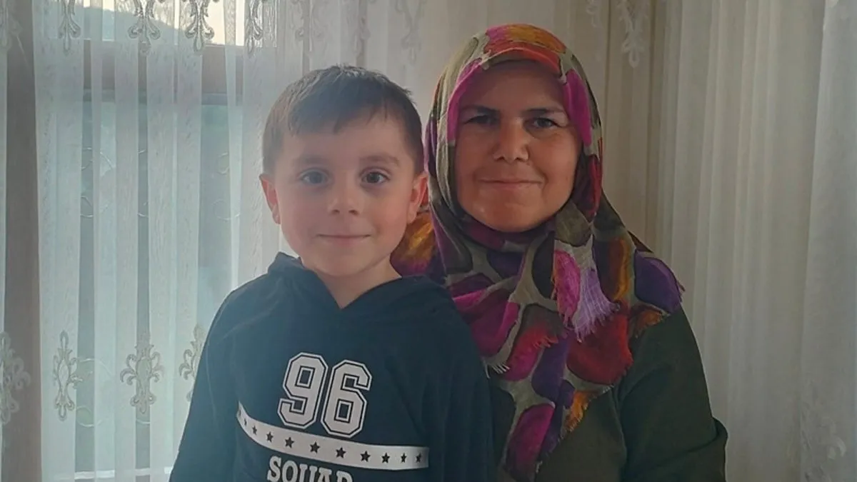 Kastamonu’da kaybolan anne ve oğuldan hala iz yok: Helvacı’nın eşi ilk kez konuştu! ‘O köyle hiçbir bağlantımız yok’ Kastamonu’da kaybolan anne ve oğuldan hala iz yok: Helvacı’nın eşi ilk kez konuştu! ‘O köyle hiçbir bağlantımız yok’