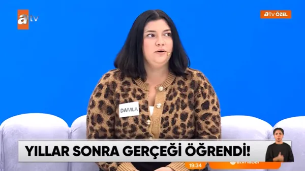 19-yillik-sir-canli-yayinda-cozuldu-ailesi-cinayete-kurban-gitti-hayat-beni-cocugun-tasiyamayacagi-agir-acilar-1792480234387.png