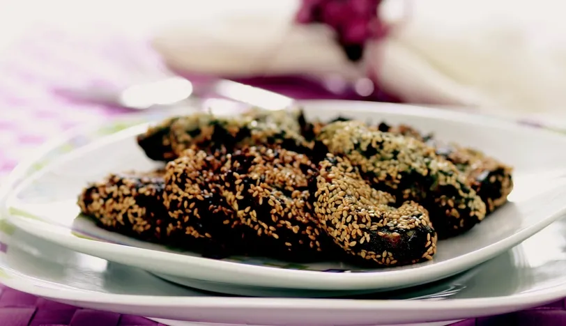 Susamlı Pazı Köftesi