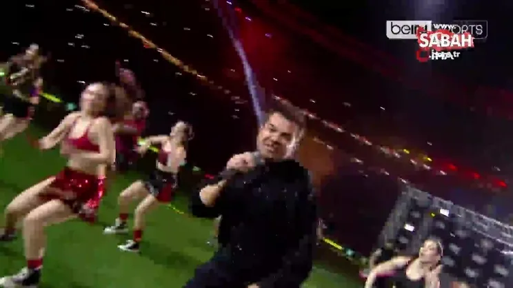 Şampiyon Galatasaray kupasını aldı | Video