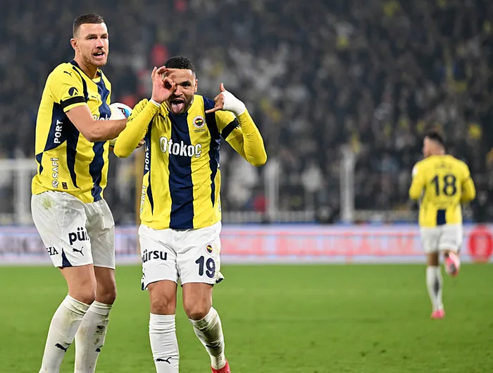 son-dakika-fenerbahce-goztepe-kanarya-ikinci-yarida-geri-dondu-1737914490744.jpg