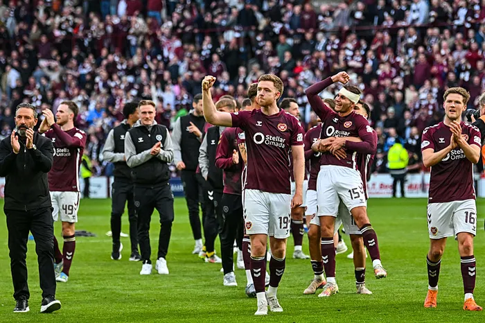 hearts-iskocyada-tarih-yazmak-icin-sahaya-cikacak-1778860176991.jpeg