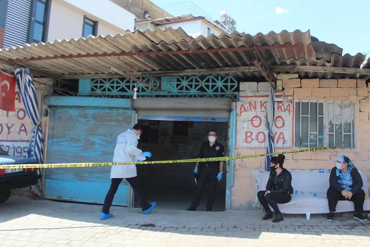 Babasını iş yerinde ölü bulan genç kadın, gözyaşlarına boğuldu