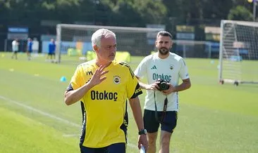 Son dakika Fenerbahçe haberi: Fenerbahçe, Jhon Duran sonrası bir transferi daha bitiriyor! Mourinho ısrarla istiyordu... #istanbul