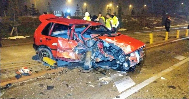Konya’da çaldıkları otomobille ters yola girip kaza yaptılar!
