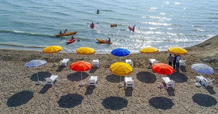 Van Gölü kıyısında halk plajı açıldı