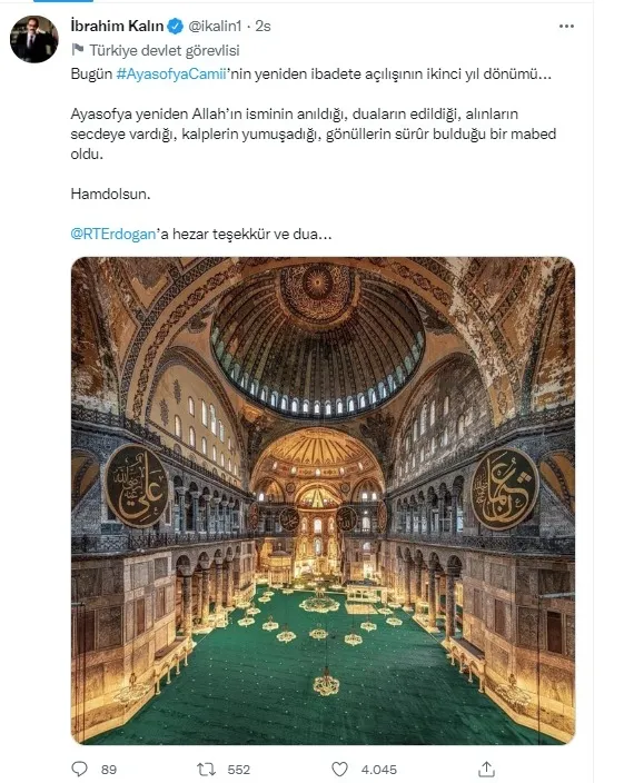 ayasofya-ibadete-acilisinin-2-yil-donumunde-sosyal-medya-tt-oldu-1658670588006.jpg