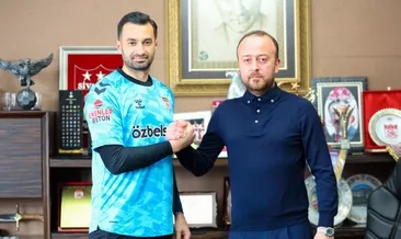 Kaleci Gökhan Akkan Sivasspor’da