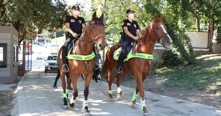 Atlı Polisler Sosyal Mesafe için Maçka’da
