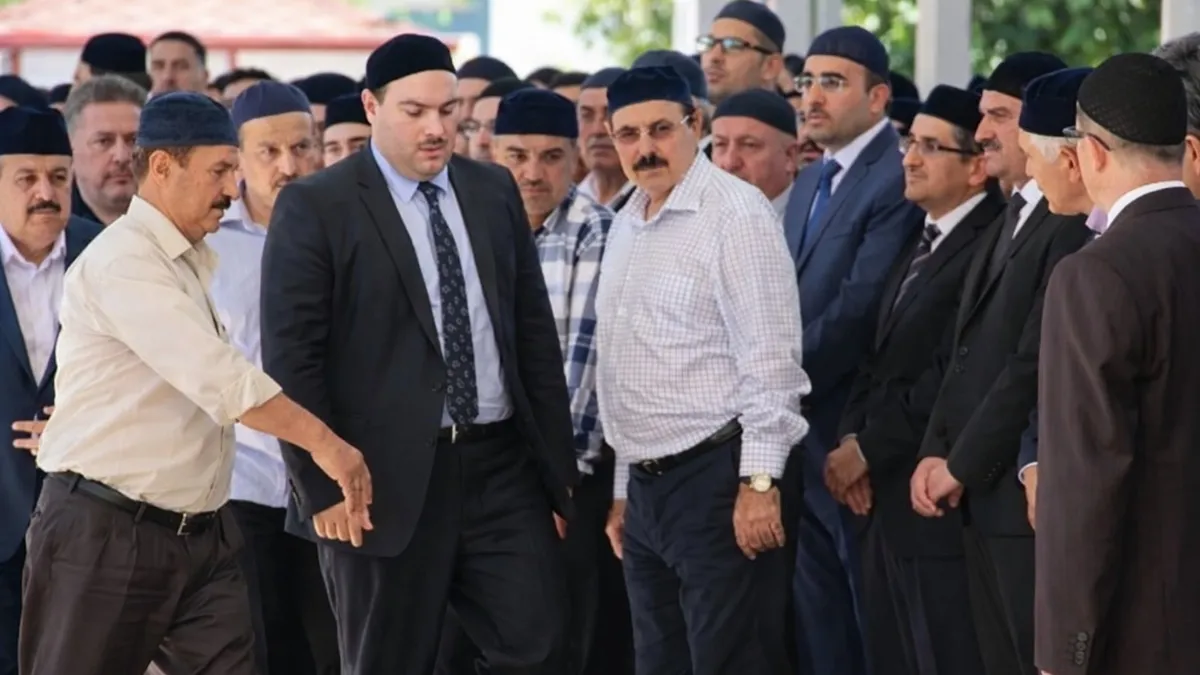 SON DAKİKA... Alihan Kuriş Suç Örgütü'ne yönelik 3. dalga operasyon: 54 şüpheli hakkında gözaltı kararı verildi! haber görseli
