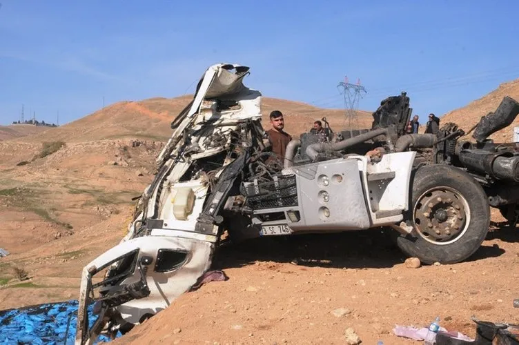 Son dakika: Şırnak Cizre’de korkunç kaza: 4 ölü var!
