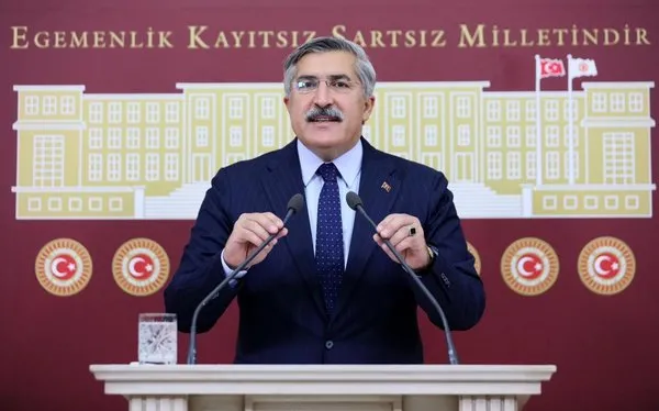 tbmm-dijital-mecralar-komisyon-baskani-huseyin-yayman-devlet-bahcelinin-sozleri-tarihsel-onemdedir-1733036912333.jpg