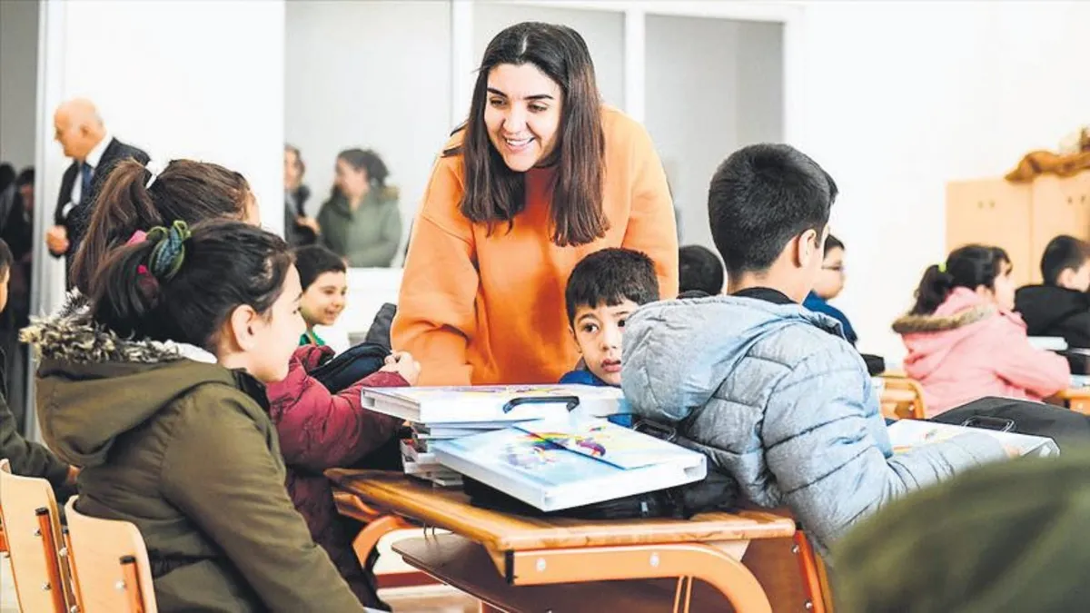 Depremzede öğrencilere 28 bin TL’yi aşan destek Depremzede öğrencilere 28 bin TL’yi aşan destek