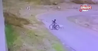 Ankara’da bisikletli çocuğa köpek saldırdı, o anlar kameraya yansıdı | Video