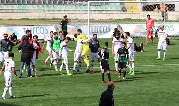 Kaleci gol attı, Manisa 1 puanı kaptı!